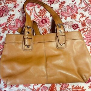 Tan Leather Coach Hobo Bag.